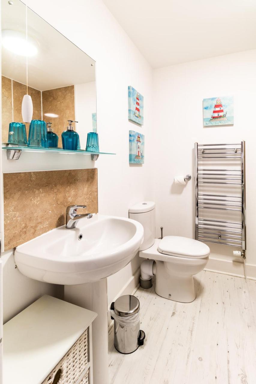 Mycosy Provost Road Apartment ดันดี ภายนอก รูปภาพ